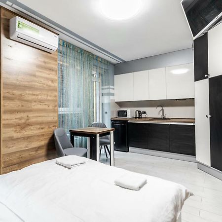 Balabana Red Apartment Lviv Exterior photo